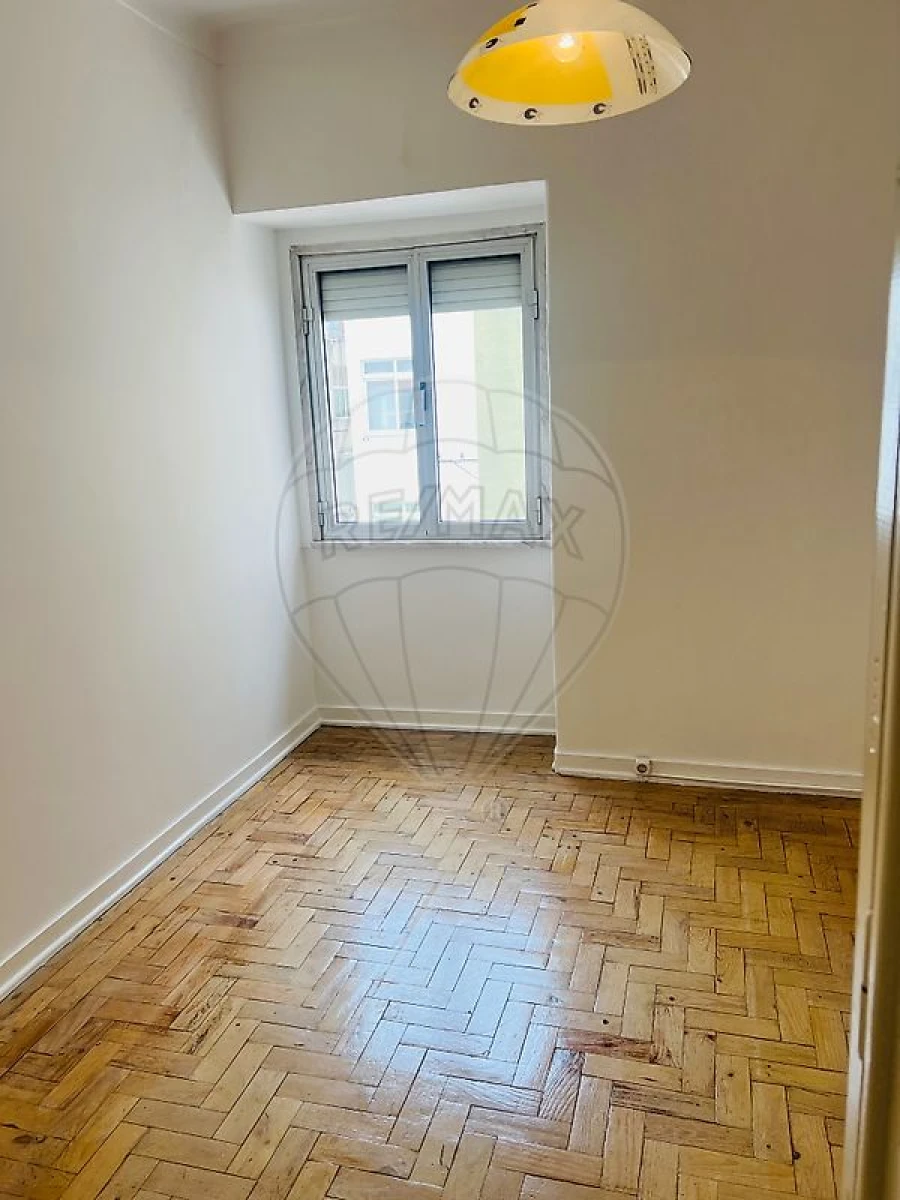 Apartamento T2 para Arrendamento em Alverca do Ribatejo e Sobralinho Foto 4