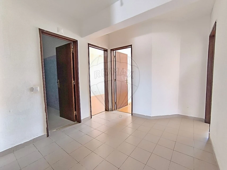 Apartamento T3 para Venda em Rio de Mouro Foto 13