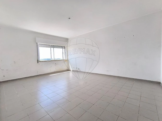 Apartamento T3 para Venda em Rio de Mouro Foto 6