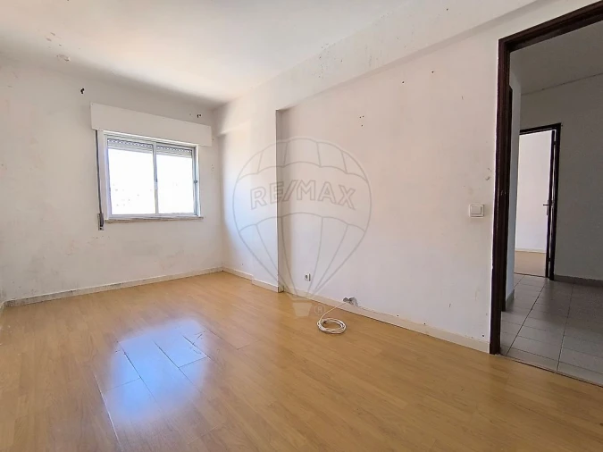 Apartamento T3 para Venda em Rio de Mouro Foto 18