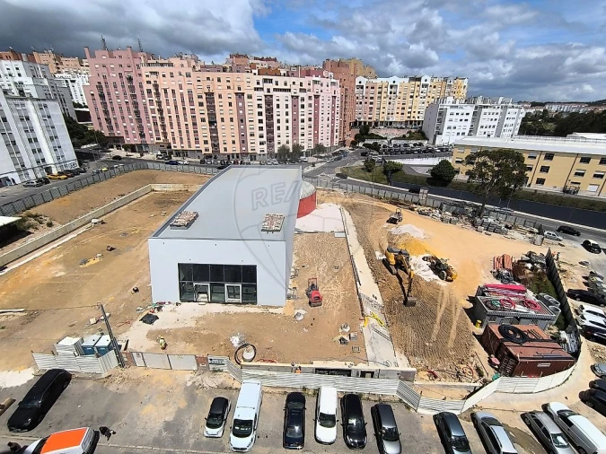 Apartamento T3 para Venda em Rio de Mouro Foto 24