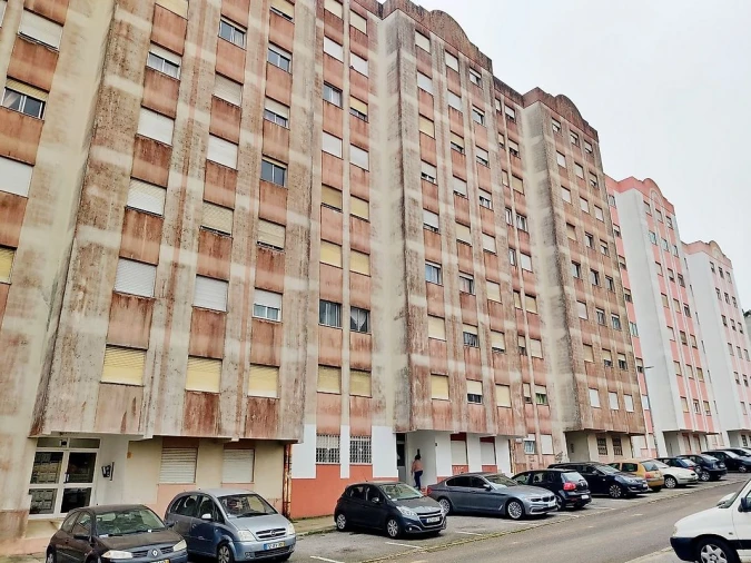 Apartamento T3 para Venda em Rio de Mouro Foto 27
