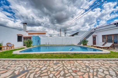 Moradia T4 para Venda em Alpiarça