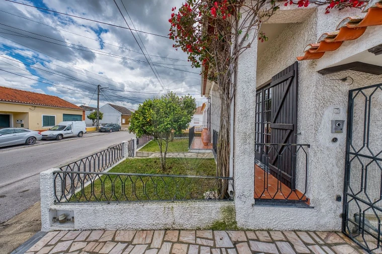 Moradia T4 para Venda em Alpiarça Foto 7
