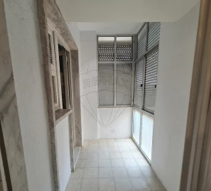 Apartamento T2 para Venda em Algés, Linda-A-Velha e Cruz Quebrada-Dafundo