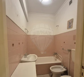 Apartamento T2 para Venda em Algés, Linda-A-Velha e Cruz Quebrada-Dafundo