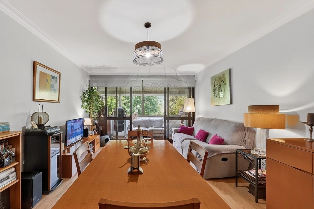 Apartamento T2 para Venda em Queluz e Belas Foto 10