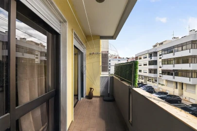 Apartamento T2 para Venda em Queluz e Belas
