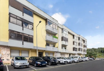 Apartamento T2 para Venda em Queluz e Belas