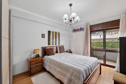 Apartamento T2 para Venda em Queluz e Belas
