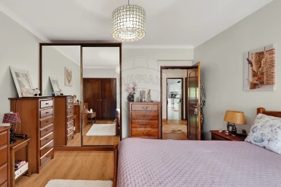 Apartamento T2 para Venda em Queluz e Belas