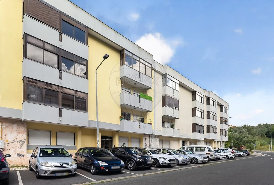 Apartamento T2 para Venda em Queluz e Belas Foto 21
