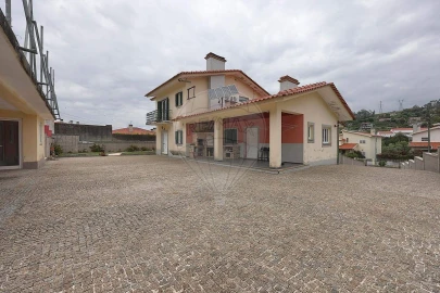Moradia T3 para Venda em Pinheiro da Bemposta, Travanca e Palmaz