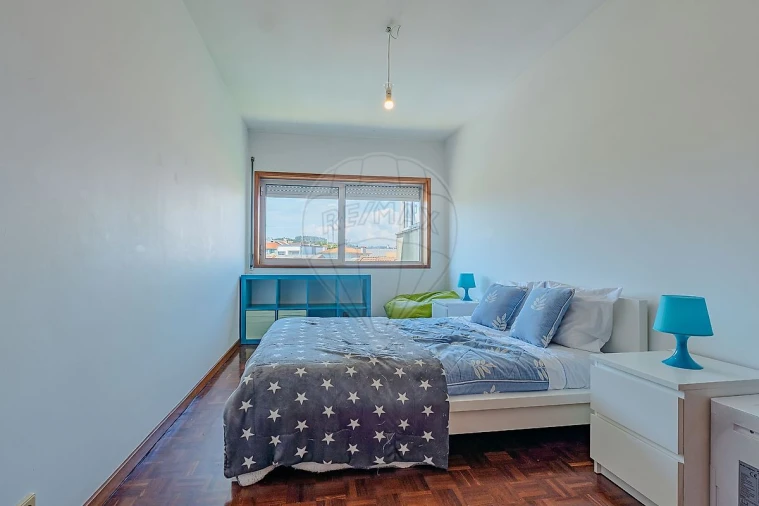 Apartamento T3 para Venda em Santa Maria de Lamas Foto 6