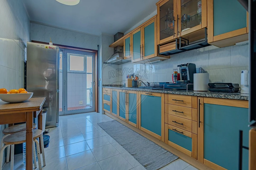 Apartamento T3 para Venda em Santa Maria de Lamas Foto 19