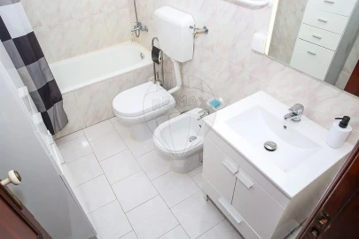 Apartamento T2 para Venda em Santo Quintino