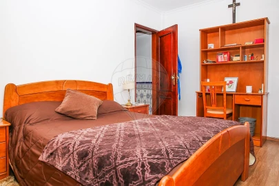 Apartamento T2 para Venda em Santo Quintino