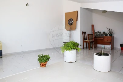 Apartamento T2 para Venda em Santo Quintino