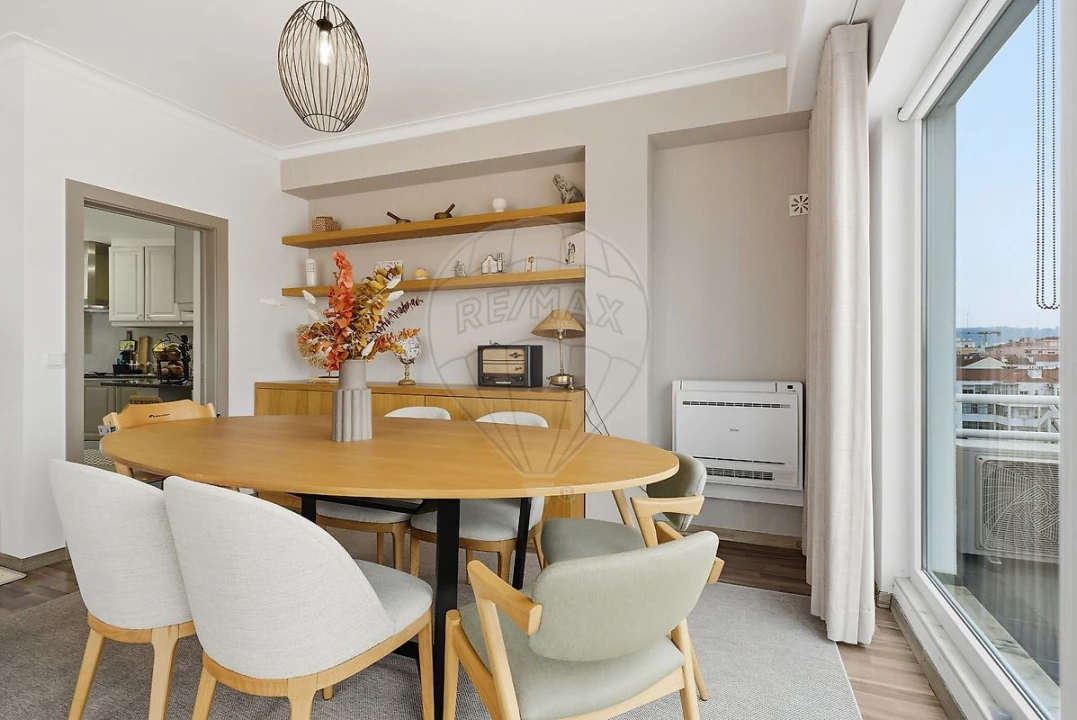 Apartamento T2 para Venda em Santa Maria, São Pedro e Matacães Foto 8