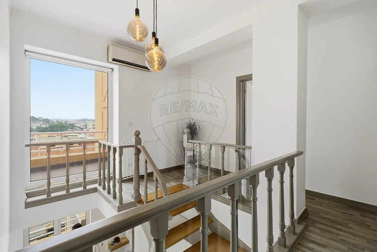 Apartamento T2 para Venda em Santa Maria, São Pedro e Matacães Foto 18