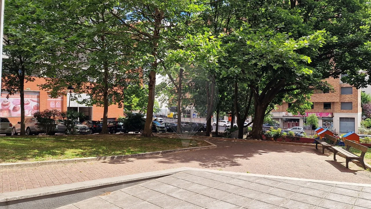 Loja para Venda em Odivelas Foto 4
