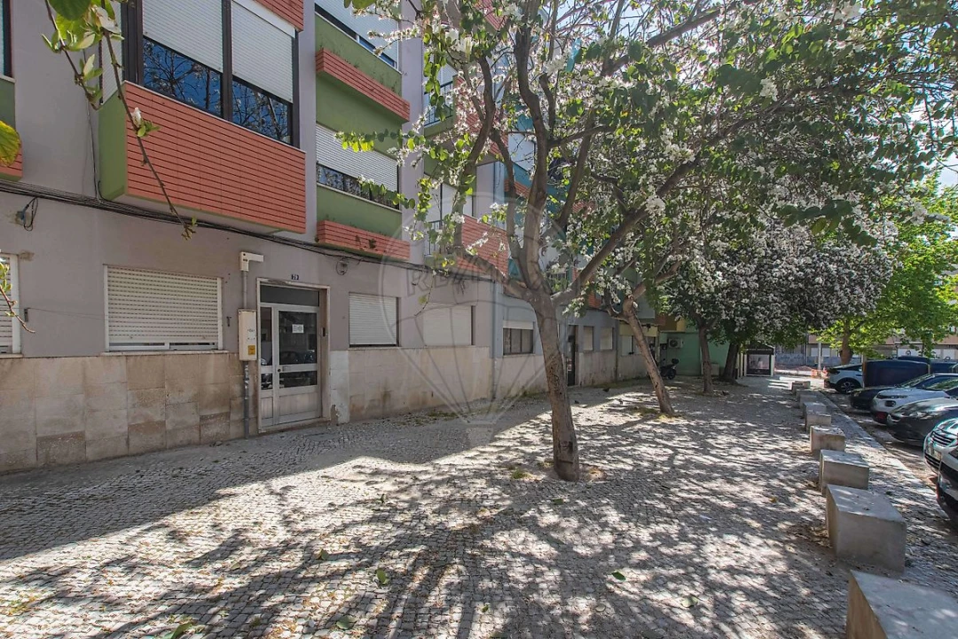 Apartamento T2 para Venda em Alto do Seixalinho, Santo André e Verderena Foto 1