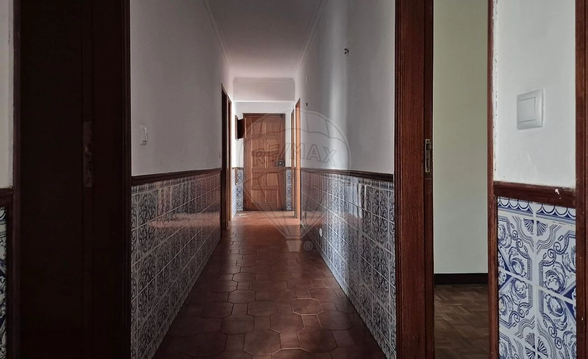 Apartamento T3 para Venda em Rio de Mouro Foto 4