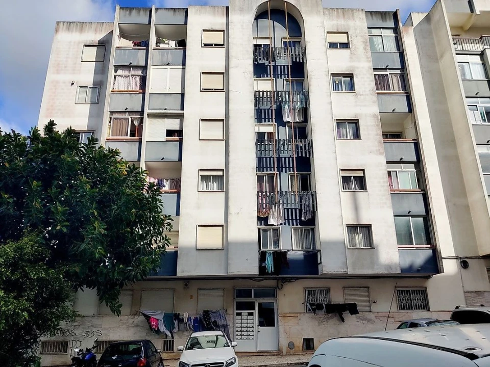 Apartamento T3 para Venda em Rio de Mouro Foto 18