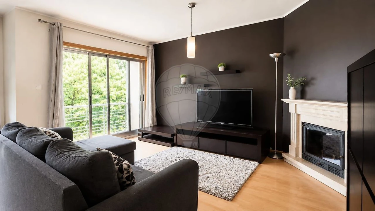 Apartamento T2 para Venda em Moreira Foto 6