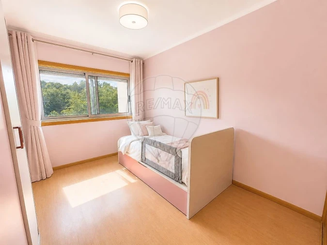 Apartamento T2 para Venda em Moreira Foto 5