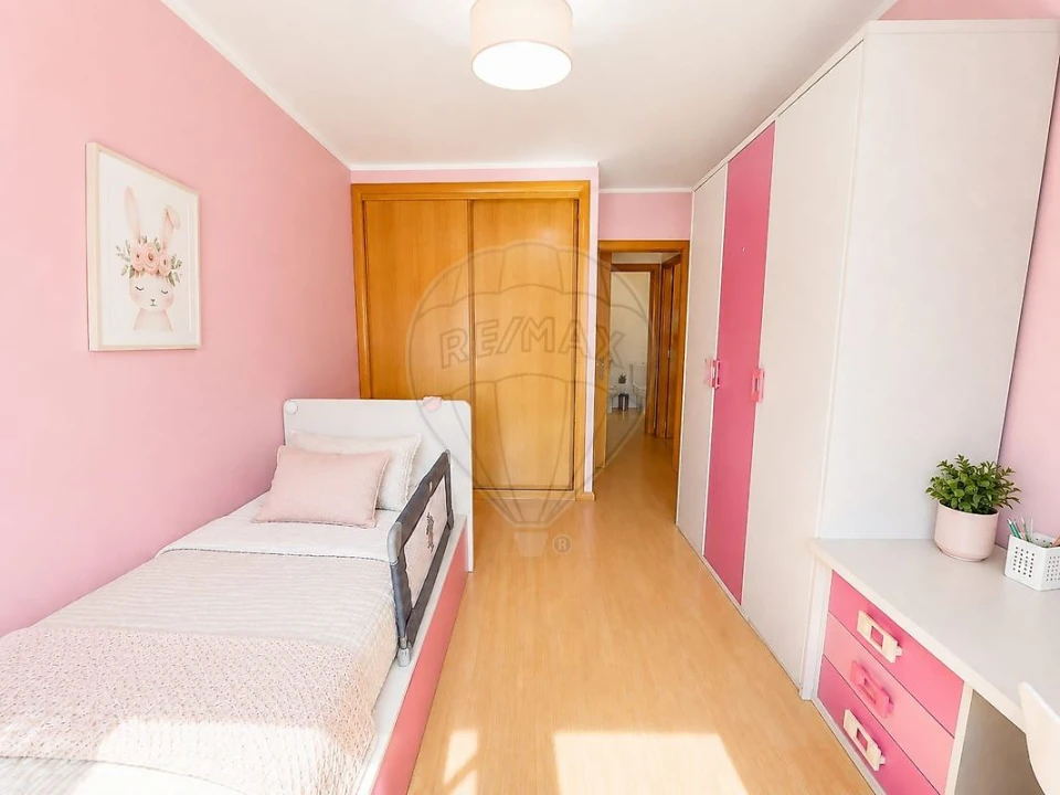 Apartamento T2 para Venda em Moreira Foto 17