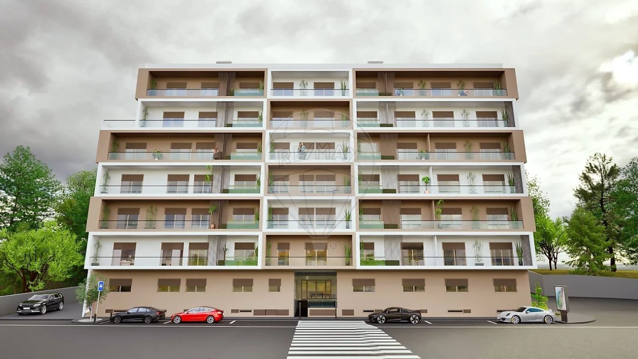 Apartamento T3 para Venda em O. Azeméis, Riba-Ul, Ul, Macinhata Seixa, Madail Foto 8