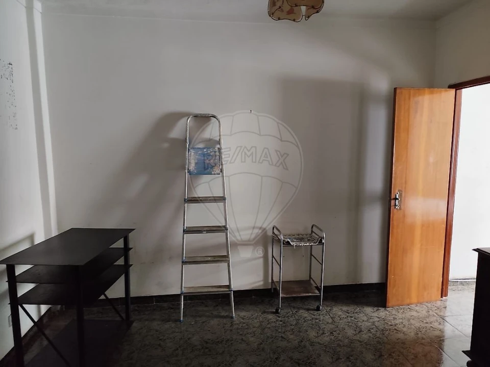 Apartamento T1 para Venda em Azambuja Foto 18