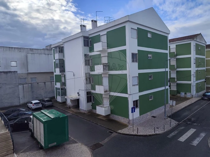 Apartamento T1 para Venda em Azambuja Foto 17