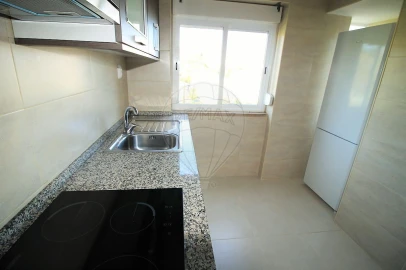 Apartamento T2 para Arrendamento em Vila Franca de Xira
