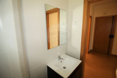 Apartamento T2 para Arrendamento em Vila Franca de Xira