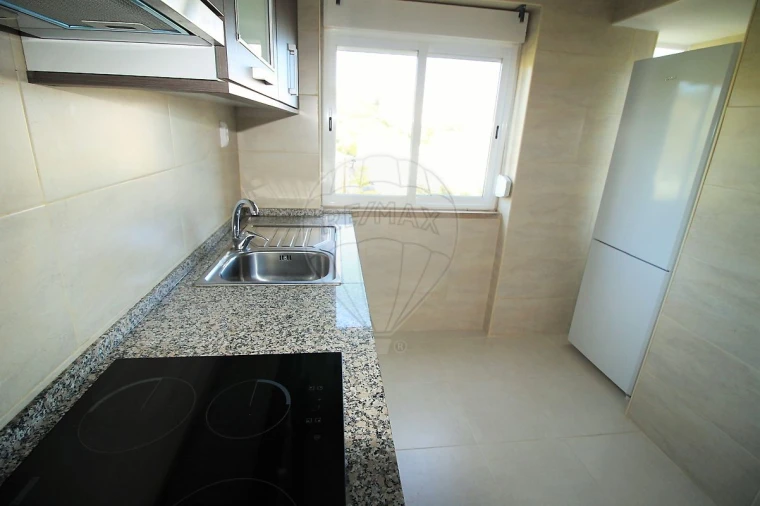 Apartamento T2 para Arrendamento em Vila Franca de Xira Foto 14