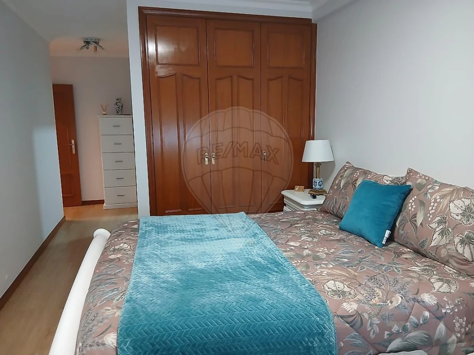 Apartamento T2 para Venda em Aguas Santas Foto 13