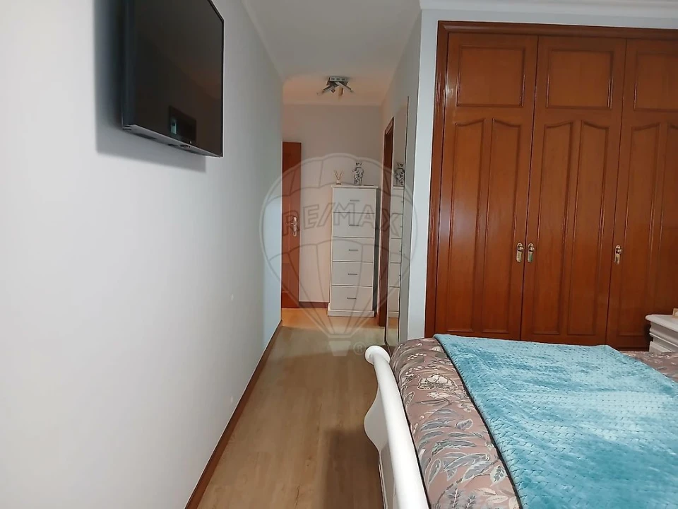 Apartamento T2 para Venda em Aguas Santas Foto 14