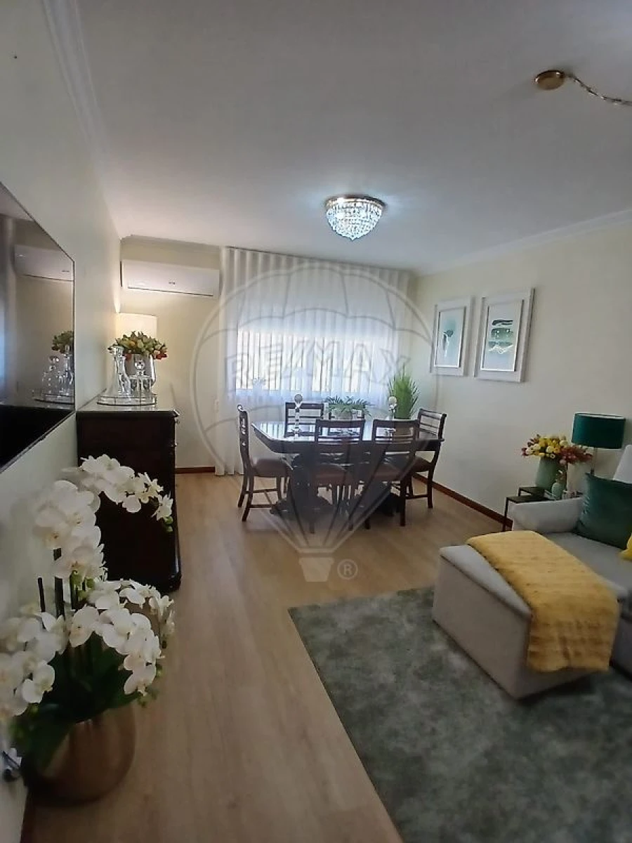 Apartamento T2 para Venda em Aguas Santas Foto 4