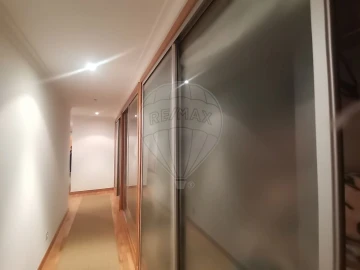 Apartamento T4 para Venda em Buarcos