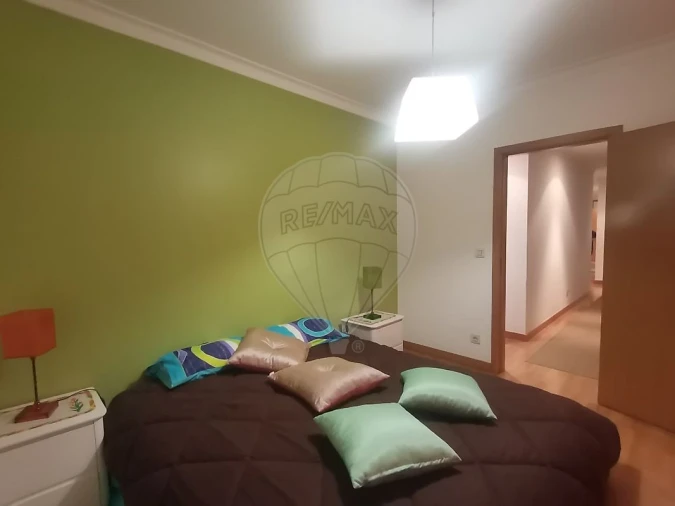 Apartamento T4 para Venda em Buarcos Foto 40
