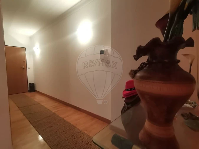 Apartamento T4 para Venda em Buarcos Foto 2
