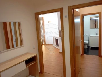 Apartamento T2 para Arrendamento em Tavarede