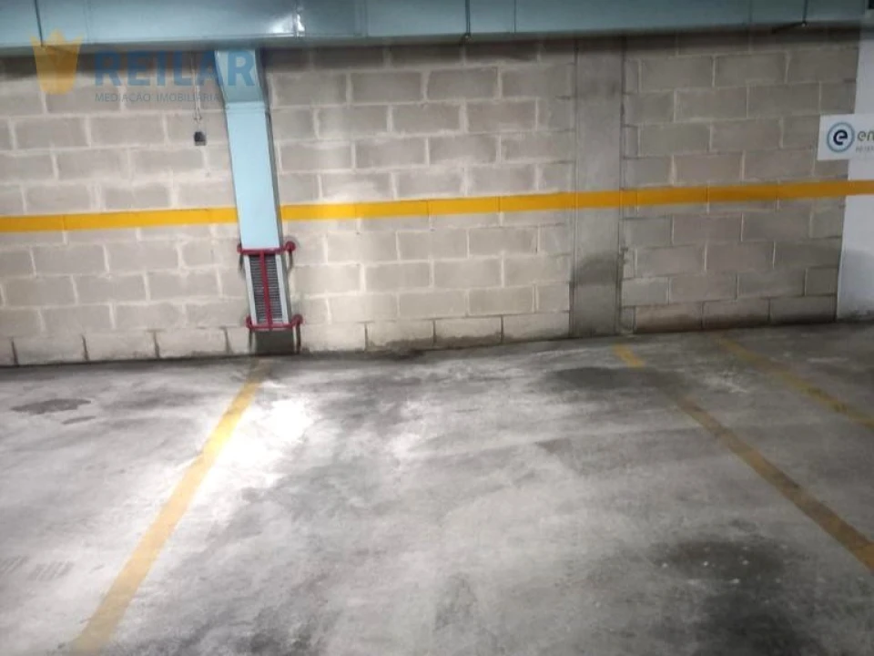 Negócio para Arrendamento em São Vicente Foto 2
