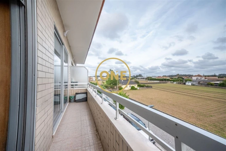 Apartamento T2 para Venda em Mindelo Foto 16