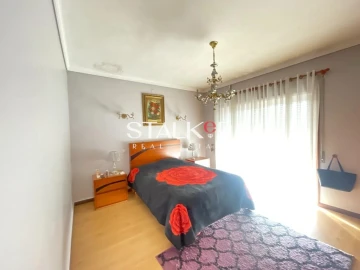 Moradia T6 para Venda em São Paio de Oleiros