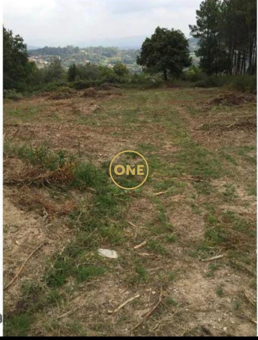 Terreno para Venda em Dossãos