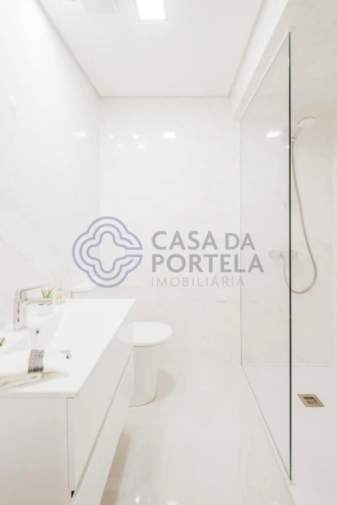 Apartamento T3 para Venda em Benfica