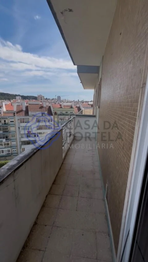 Apartamento T3 para Venda em Benfica